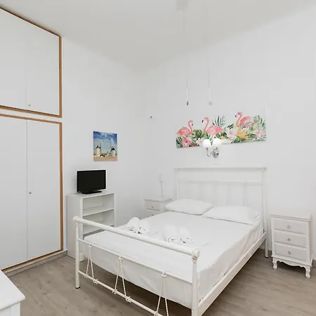 Apartament Kallithea *